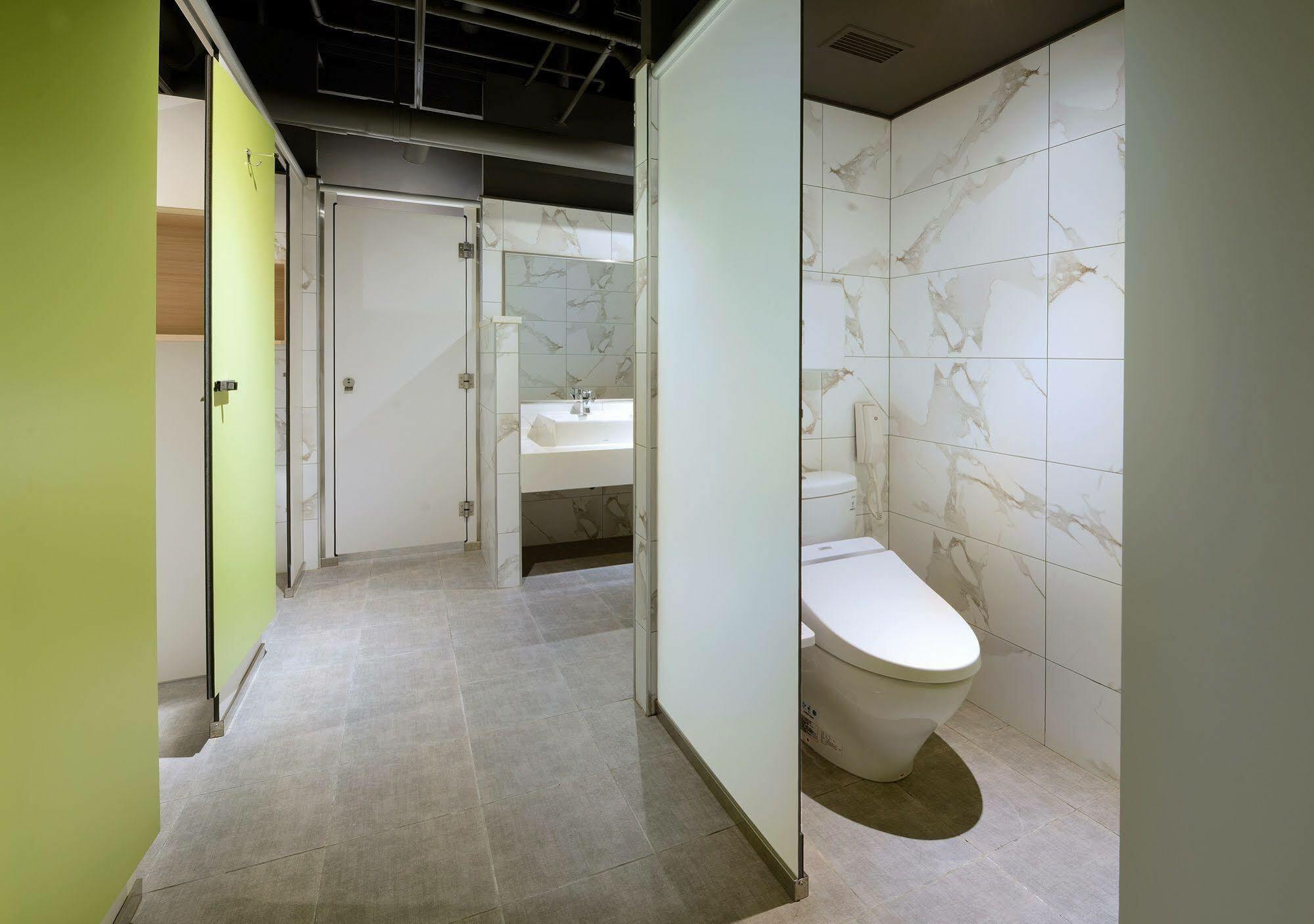 Park City Inn & Hostel Yonghe Exterior photo